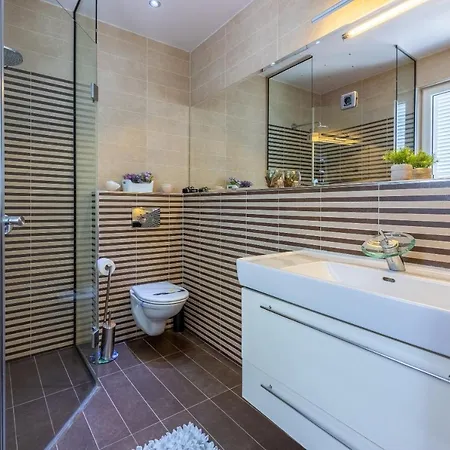 וילה M דראמליי